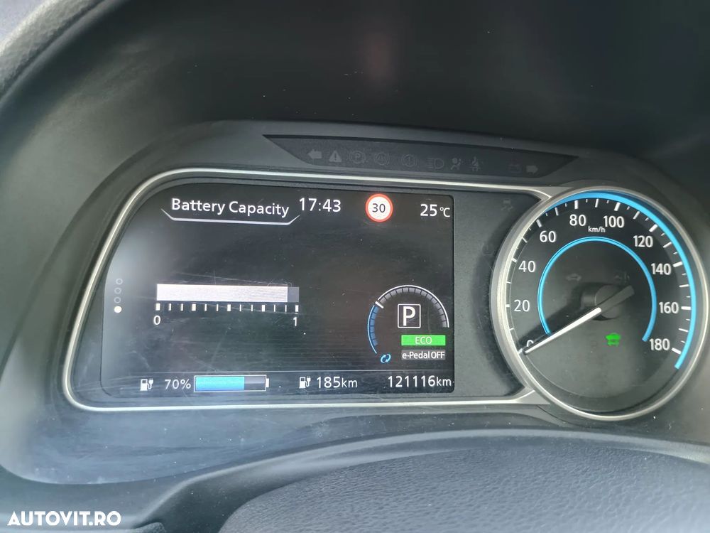 Nissan LEAF Tekna - 22