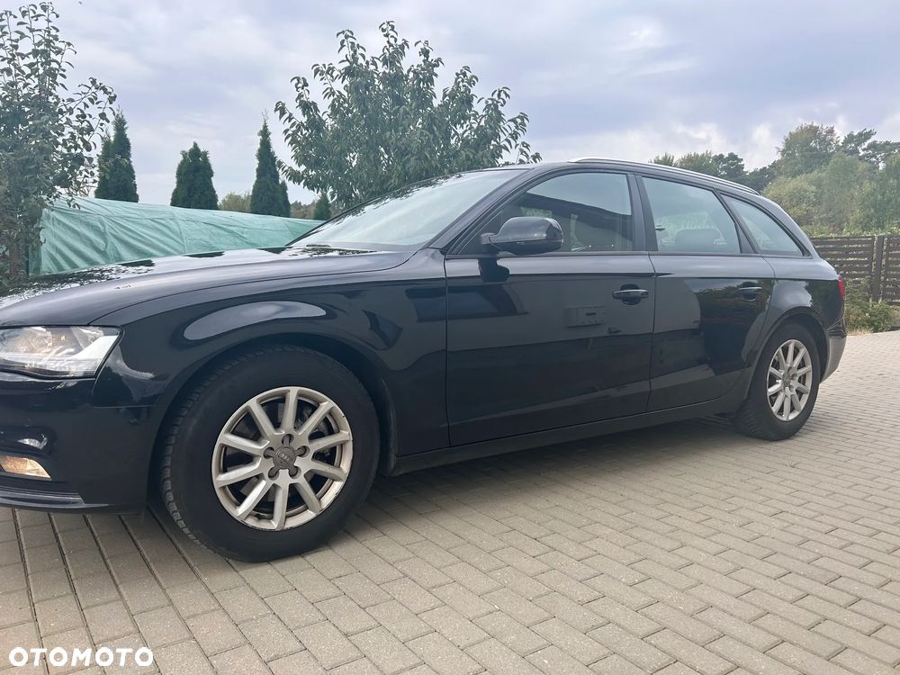 Audi A4 Avant - 1