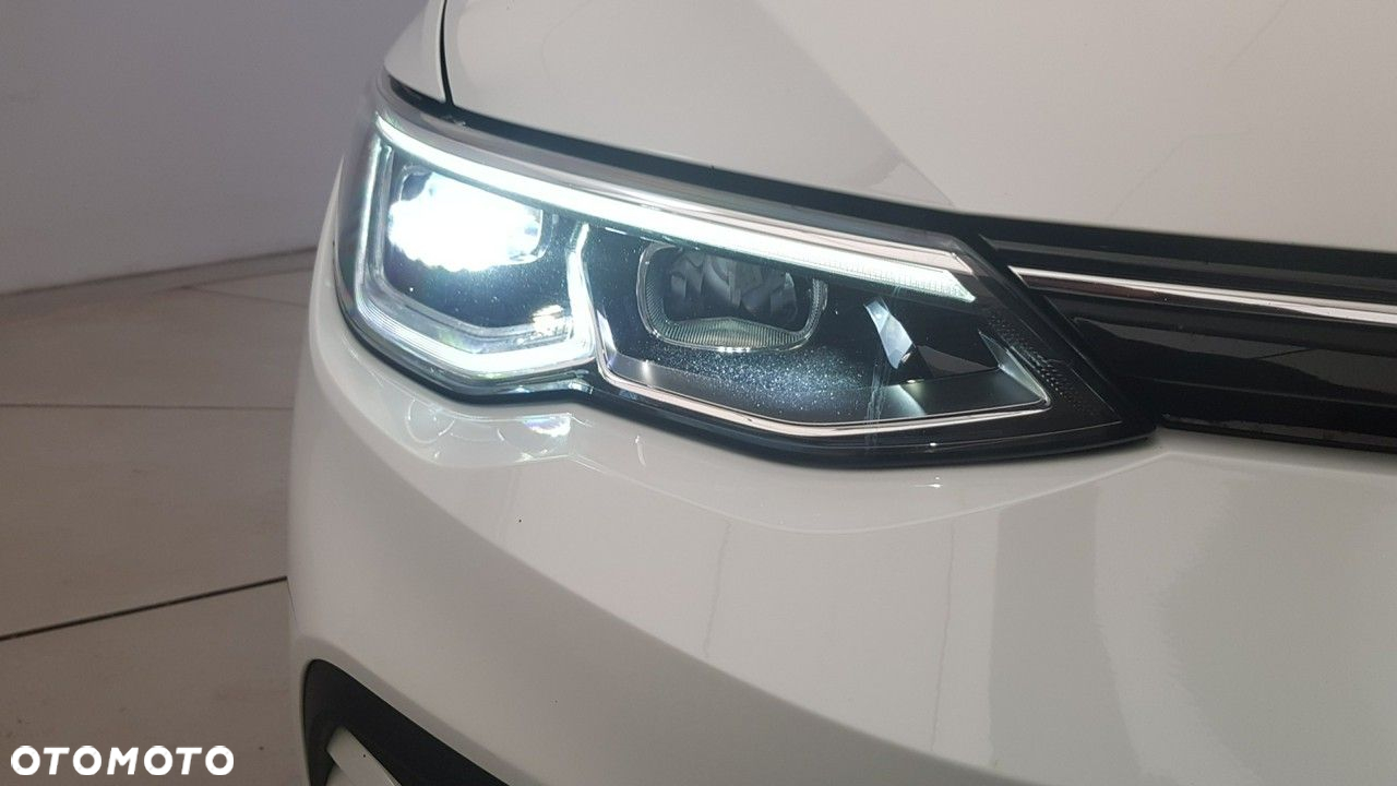 Volkswagen Golf - 15