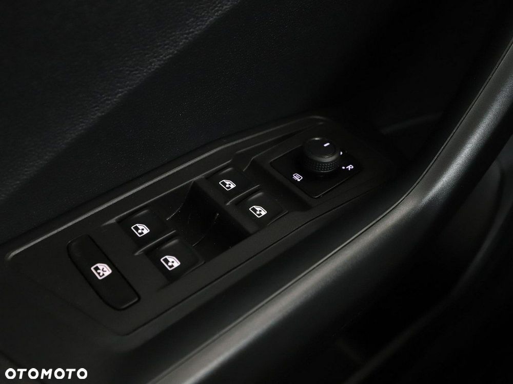 Volkswagen T-Roc 1.5 TSI ACT OPF DSG - 36