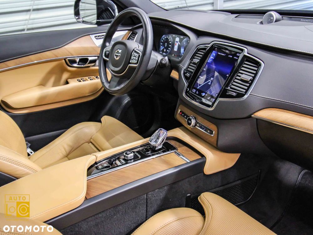 Volvo XC 90 B5 D AWD Inscription - 17