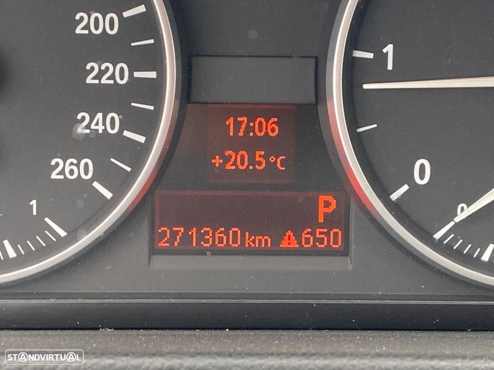BMW 320 dA - 11