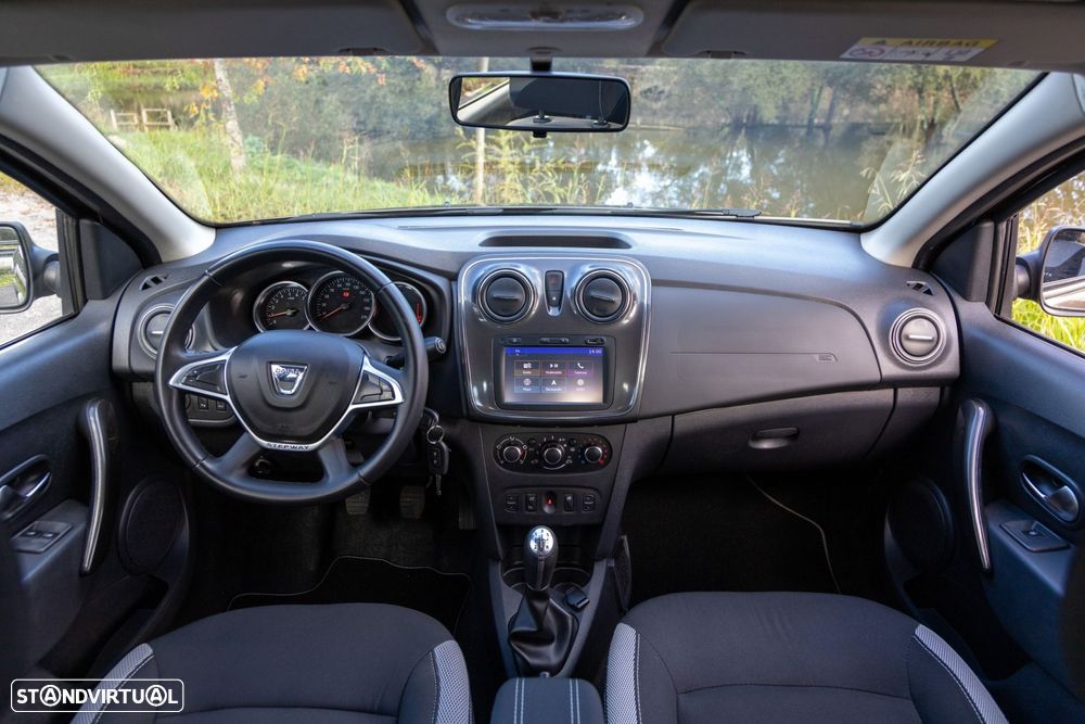 Dacia Sandero 0.9 TCe Stepway - 42