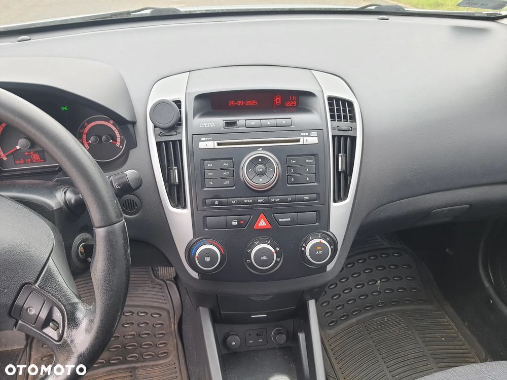 Kia Ceed Cee'd 1.4 Comfort - 13