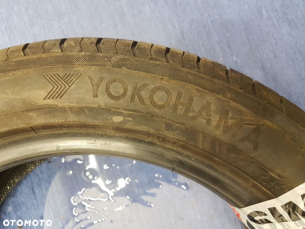YOKOHAMA BLUEARTH-ES ES32 OPONA LETNIA 205/50R16 - 3