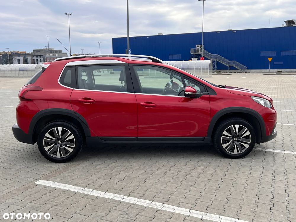 Peugeot 2008 PureTech 110 Stop&Start Allure - 16