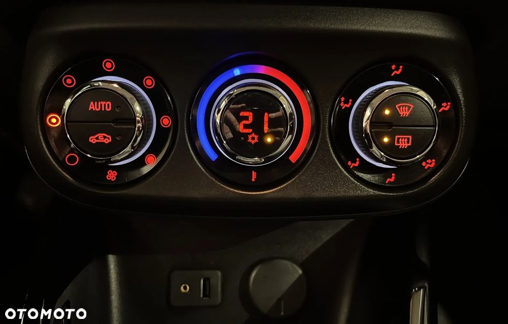 Opel Adam 1.4 Start/Stop Black Jack - 16