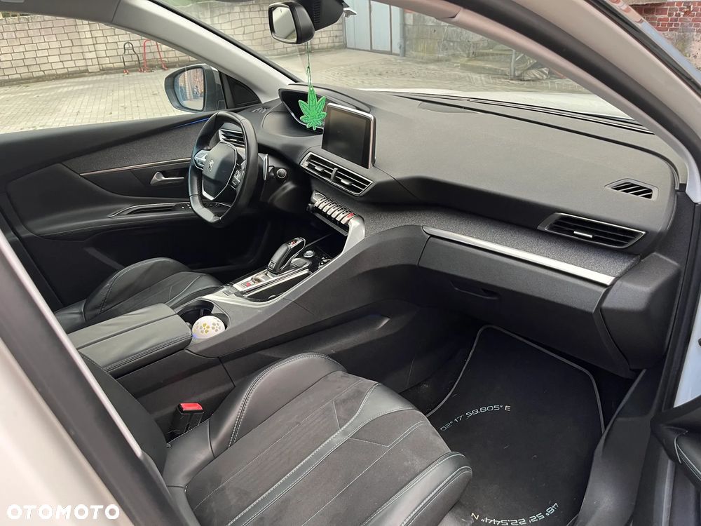 Peugeot 3008 - 10