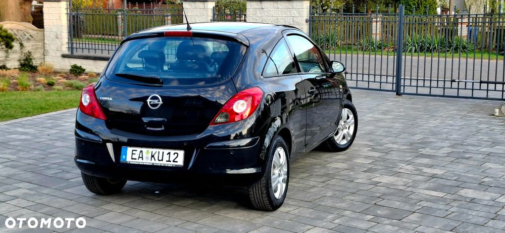 Opel Corsa 1.4 16V Energy - 7