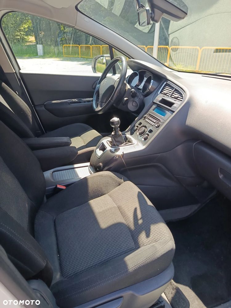 Peugeot 5008 HDI FAP 110 Active - 8