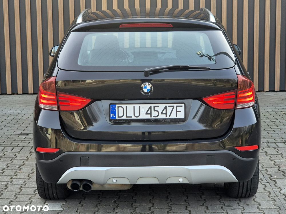 BMW X1 sDrive20i xLine - 8