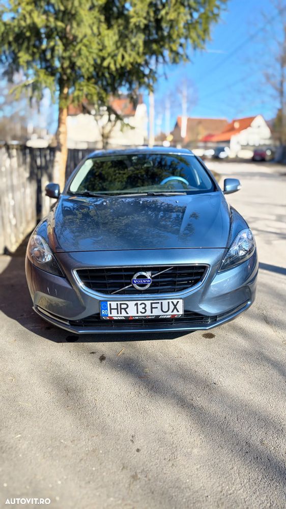 Volvo V40 D2 - 4