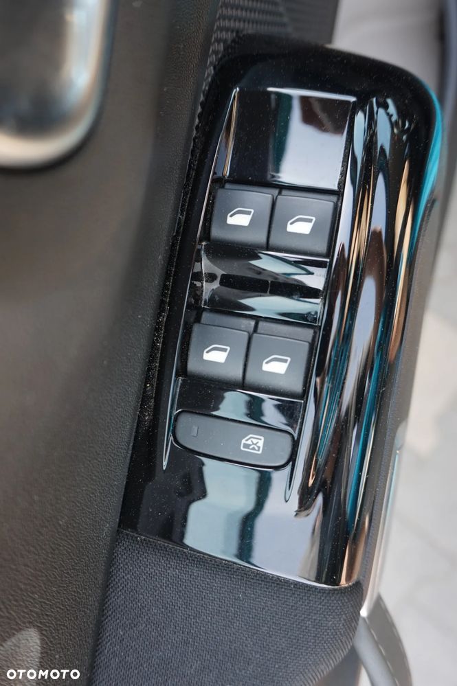 Citroën C3 1.2 PureTech Shine - 10
