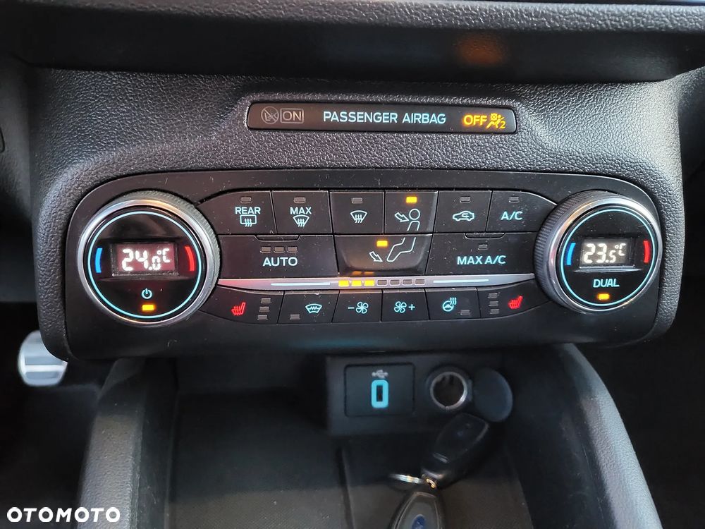 Ford Focus Turnier 1.5 EcoBoost Start-Stopp-System ST-Line - 35