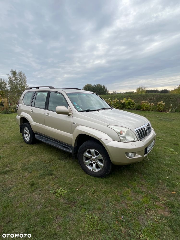 Toyota Land Cruiser - 5