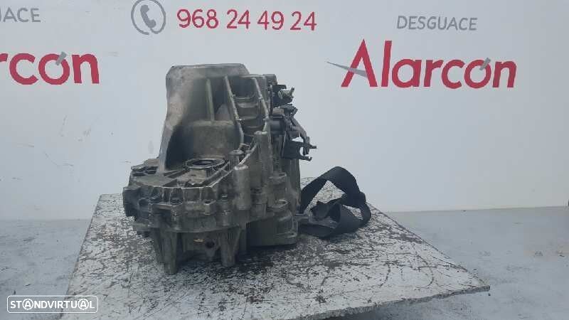 CAIXA DE VELOCIDADES VOLVO S60 BERLINA 2.4 DIESEL CAT - 4