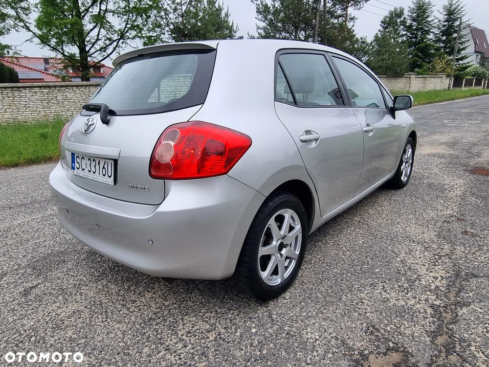 Toyota Auris - 9