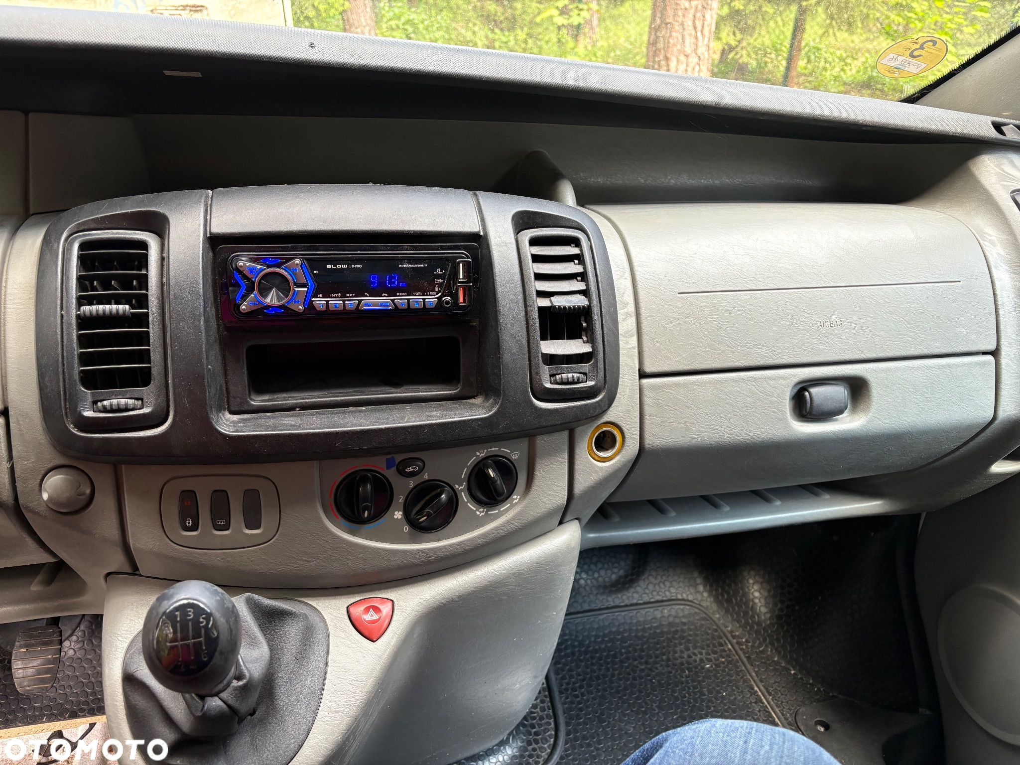 Renault Trafic 1.9 dCi L2H1 - 9