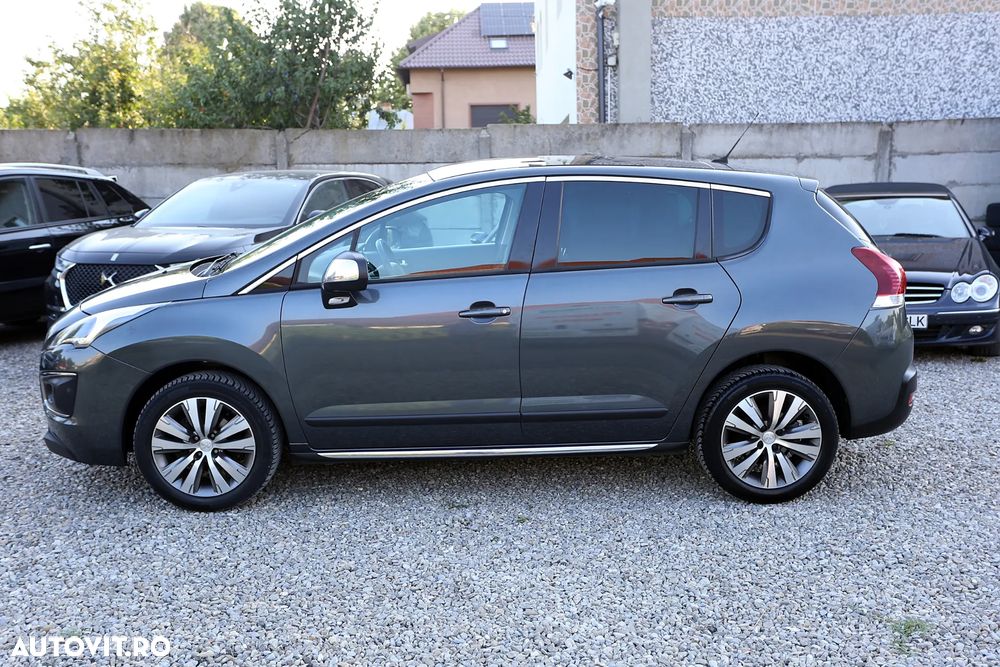 Peugeot 3008 1.2 PureTech Turbo S&S Allure - 6