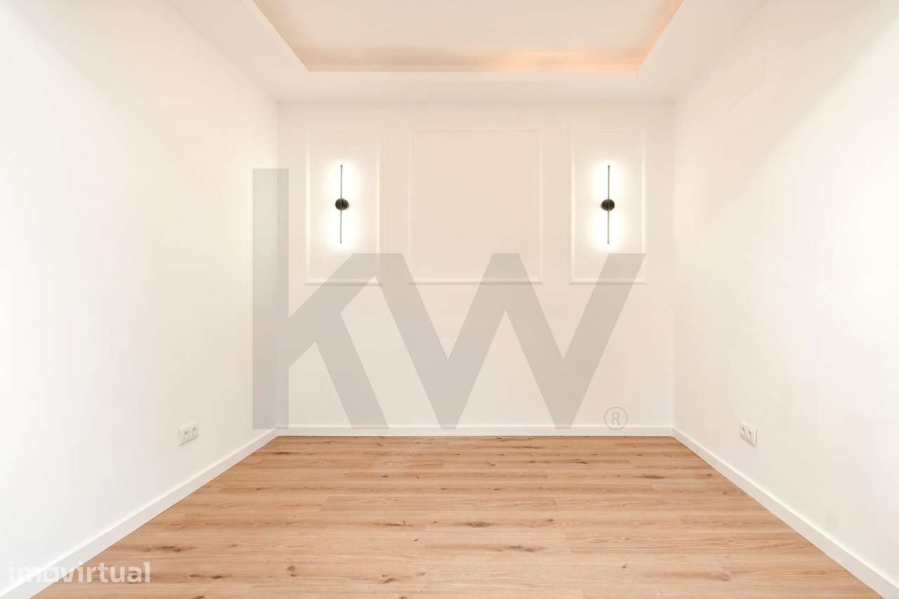 Apartamento T2 convertido em T3 Totalmente Renovado com Logradouro Pri - Grande imagem: 4/39