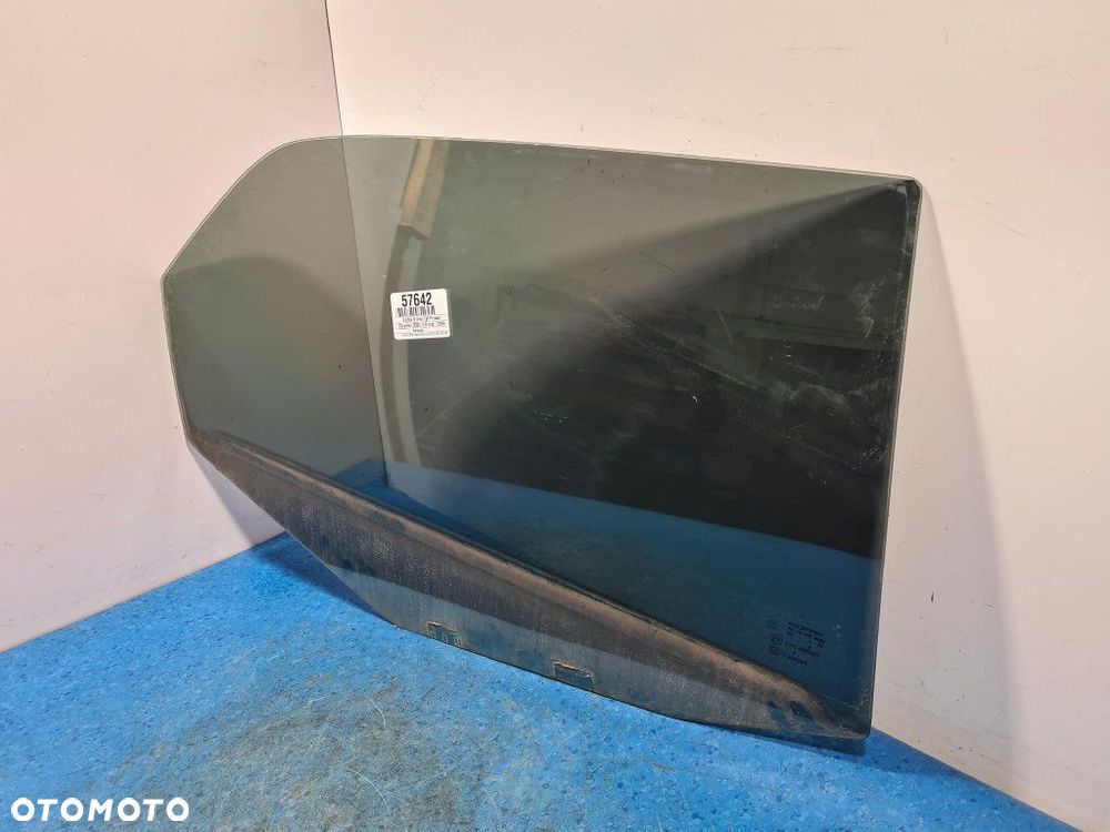 CHRYSLER 300C KOMBI 3.0 CRD SZYBA DRZWI TYŁ PRAWA - 3