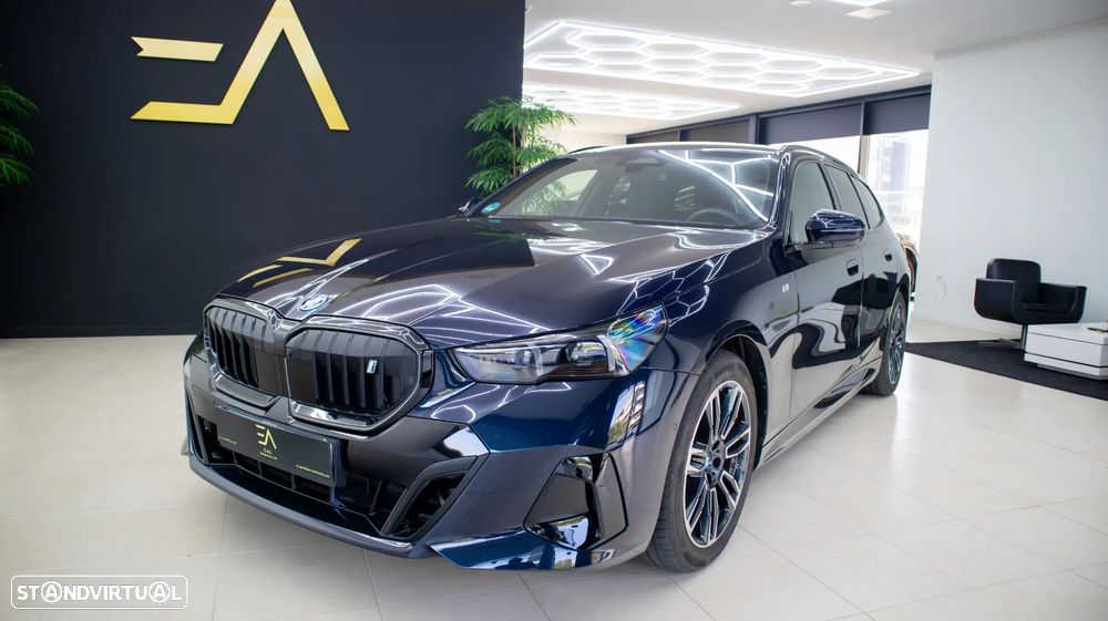 BMW i5 eDrive40 Pack Desportivo M Pro - 1