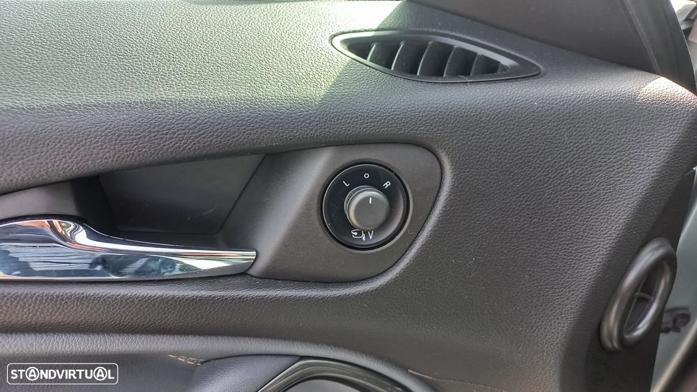 Opel Zafira 1.6 CDTi Executive - 13