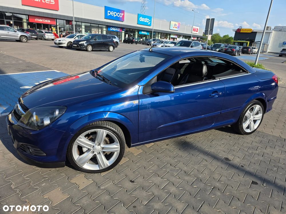 Opel Astra 1.8 Automatik Cosmo - 4