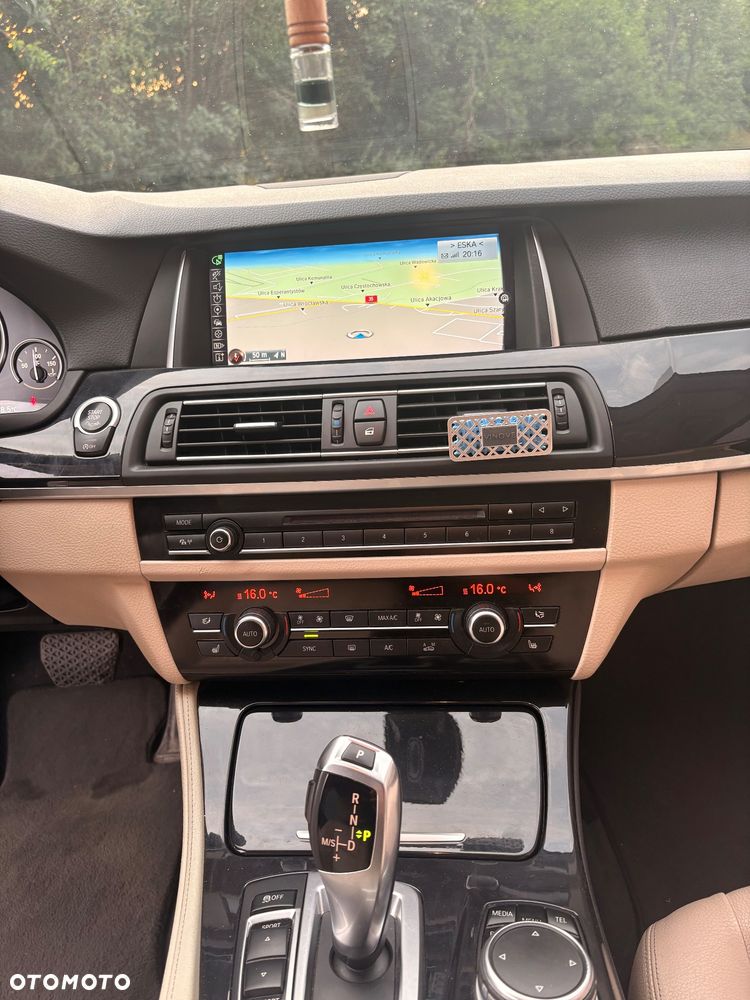BMW Seria 5 520d - 20