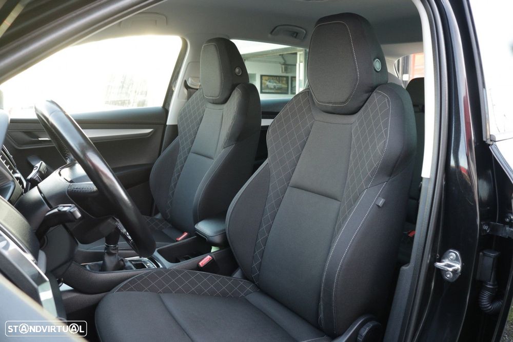 Skoda Karoq 2.0 TDI Ambition - 16
