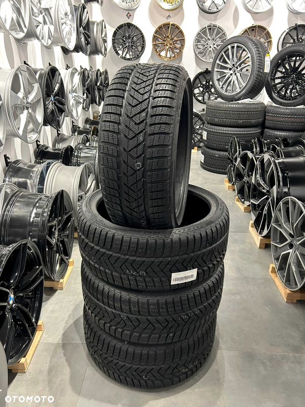 4x 235/35R19 91V Pirelli SottoZero 3 Nowe 2021r *