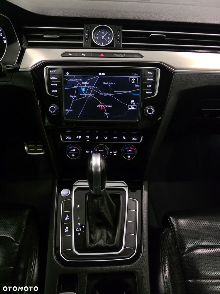Volkswagen Passat 2.0 TDI BMT Highline DSG - 9