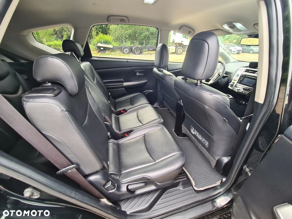 Toyota Prius+ (Hybrid) Executive - 30