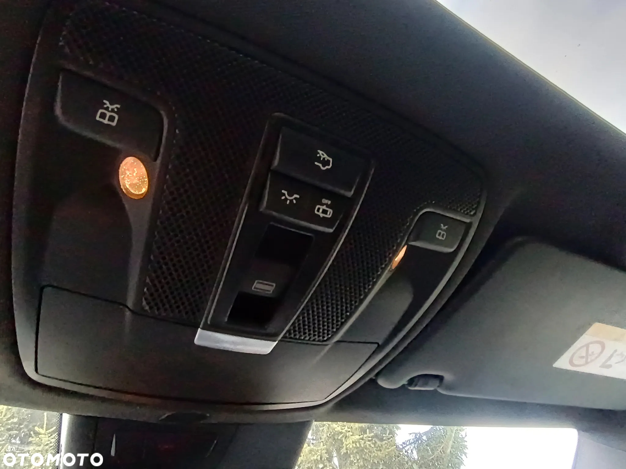 Mercedes-Benz GLA 200 7G-DCT UrbanStyle Edition - 19