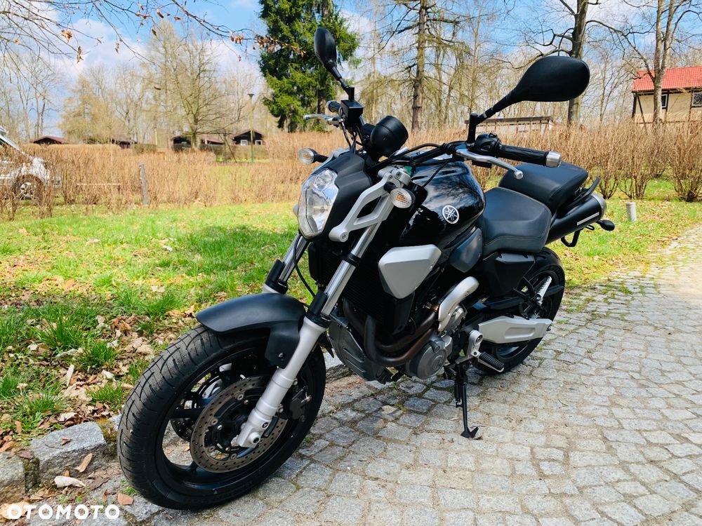 Yamaha MT - 1