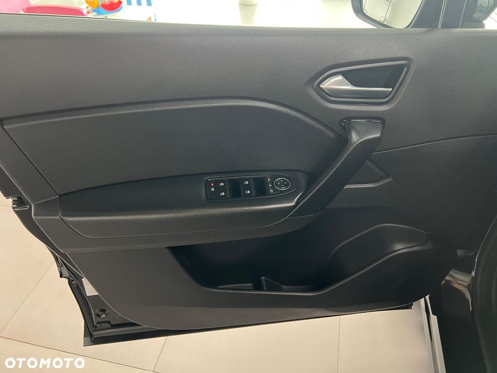 Renault Captur - 24
