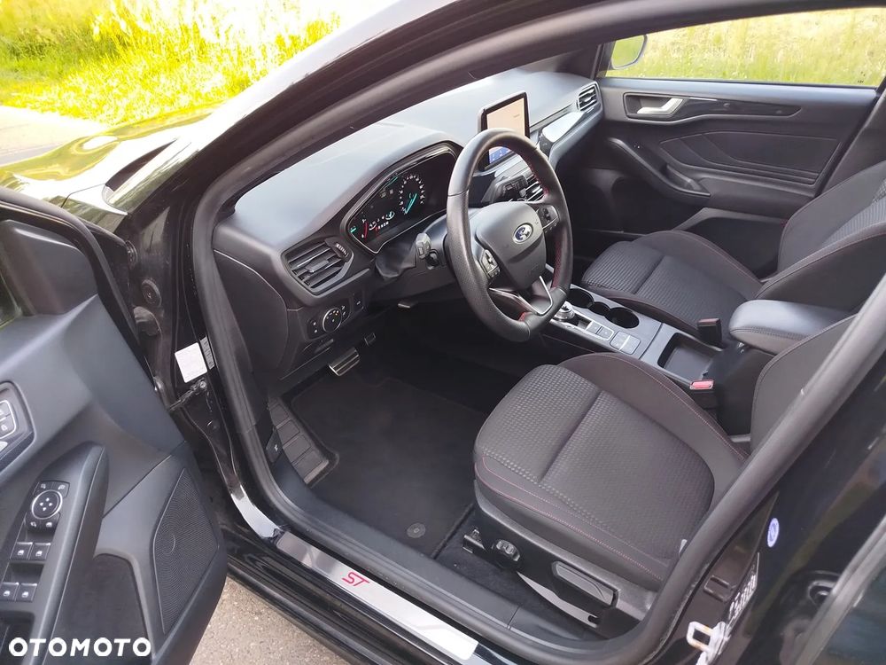 Ford Focus 2.0 EcoBlue ST-Line - 15