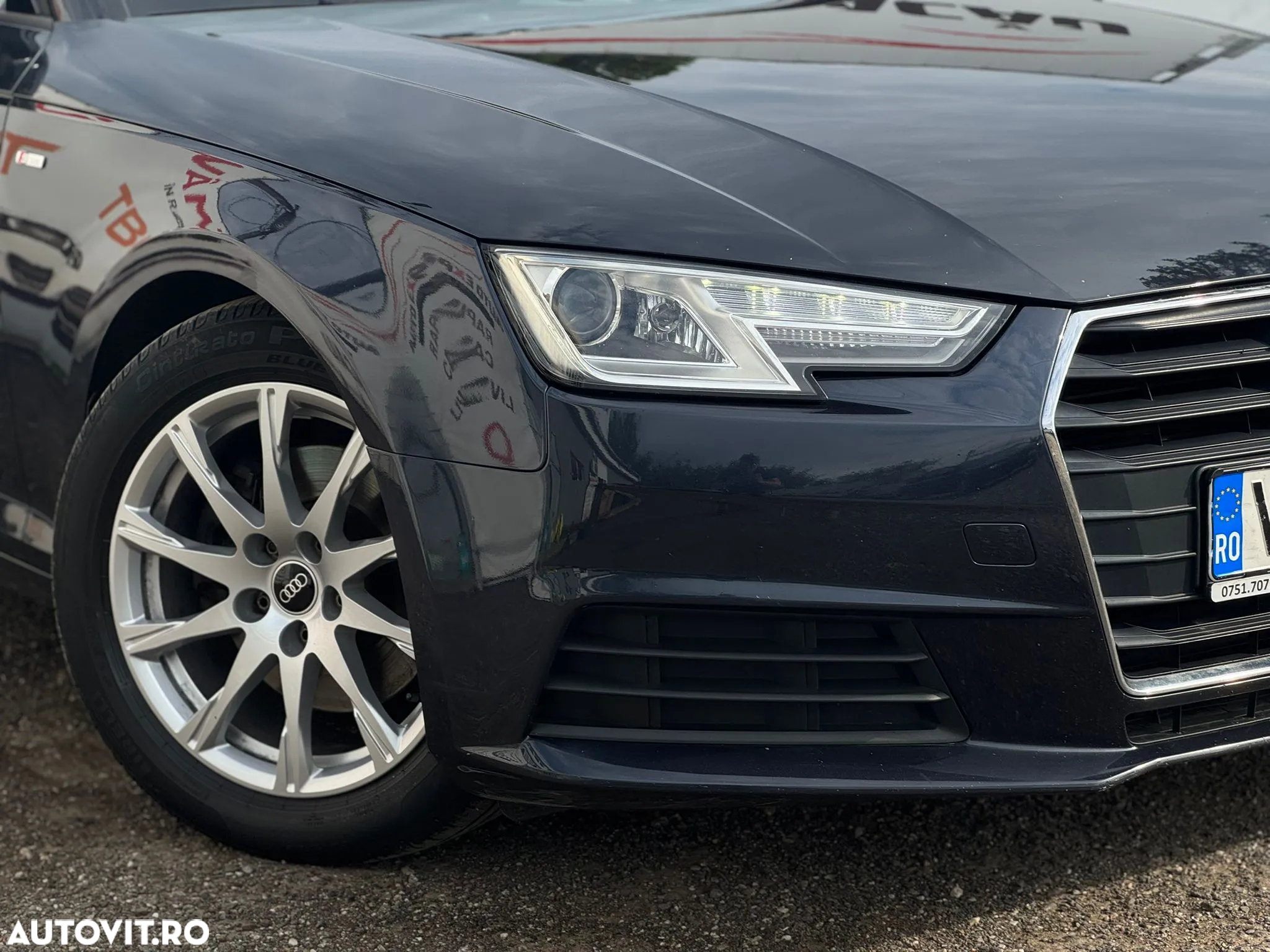 Audi A4 Avant 2.0 TDI Multitronic - 17