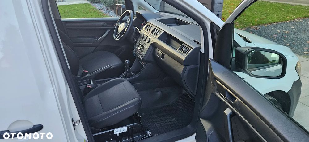 Volkswagen Caddy - 31