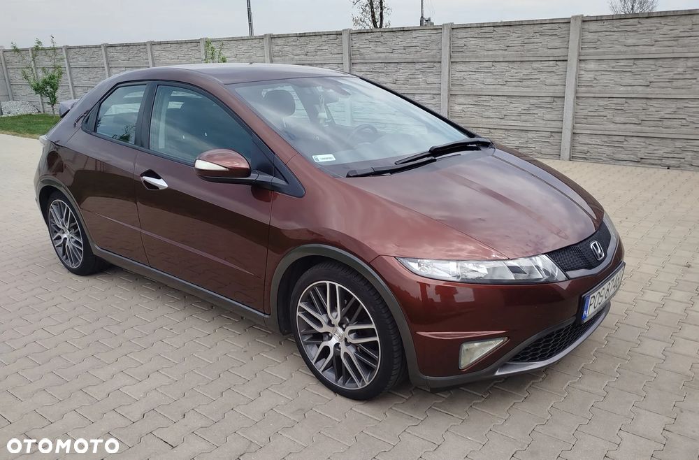Honda Civic 1.8i-VTEC Executive - 1