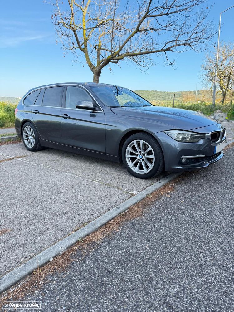 BMW 320 d Auto Line Luxury - 9