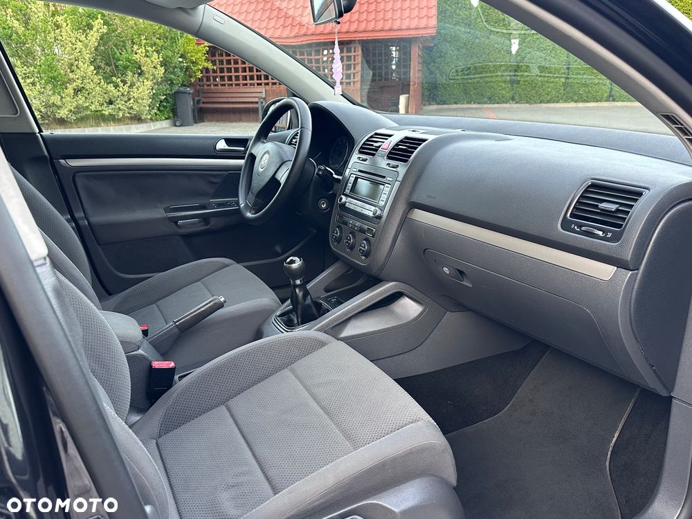 Volkswagen Golf 1.6 Highline - 14