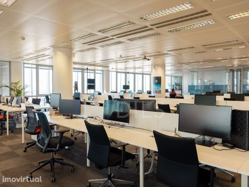 Escritório para arrendar - Torre Monsanto, em Algés, Oeiras - Grande imagem: 3/26