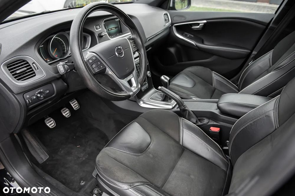 Volvo V40 D2 RDesign - 17