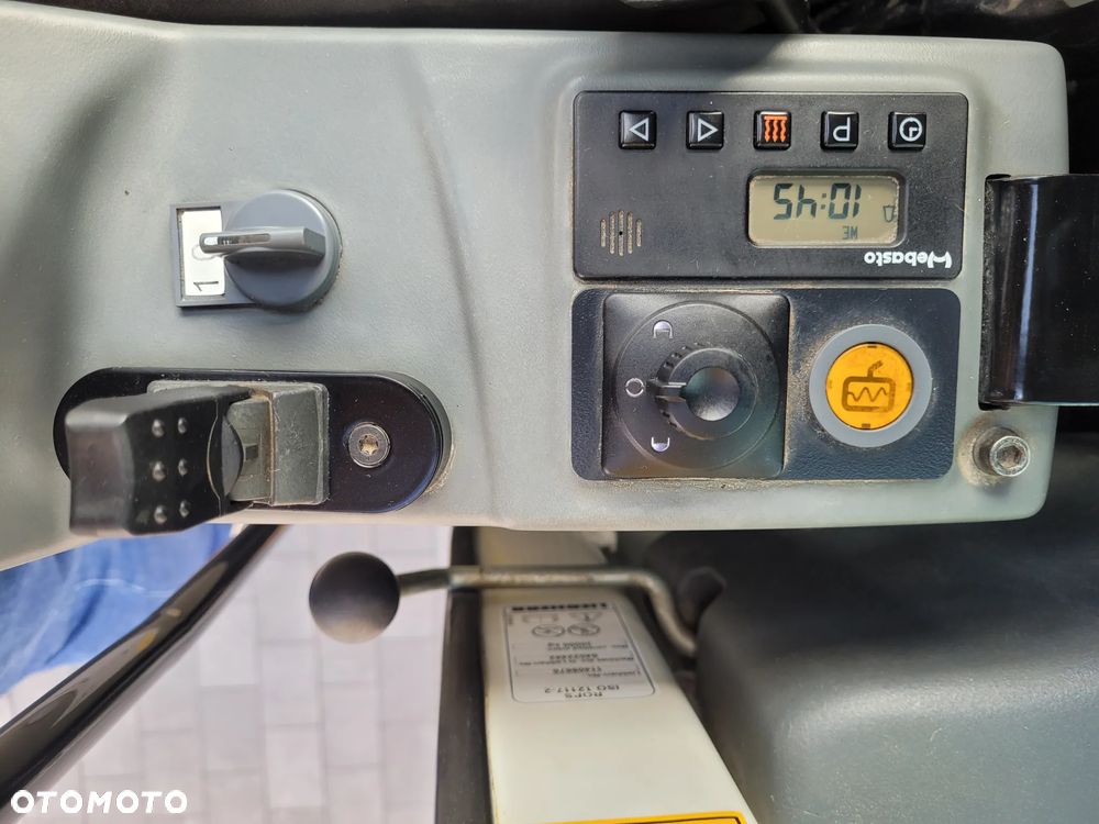 Liebherr A912 compact / ROTOTILT ze szczypcami / model 2018 / SUPER STAN / - 22