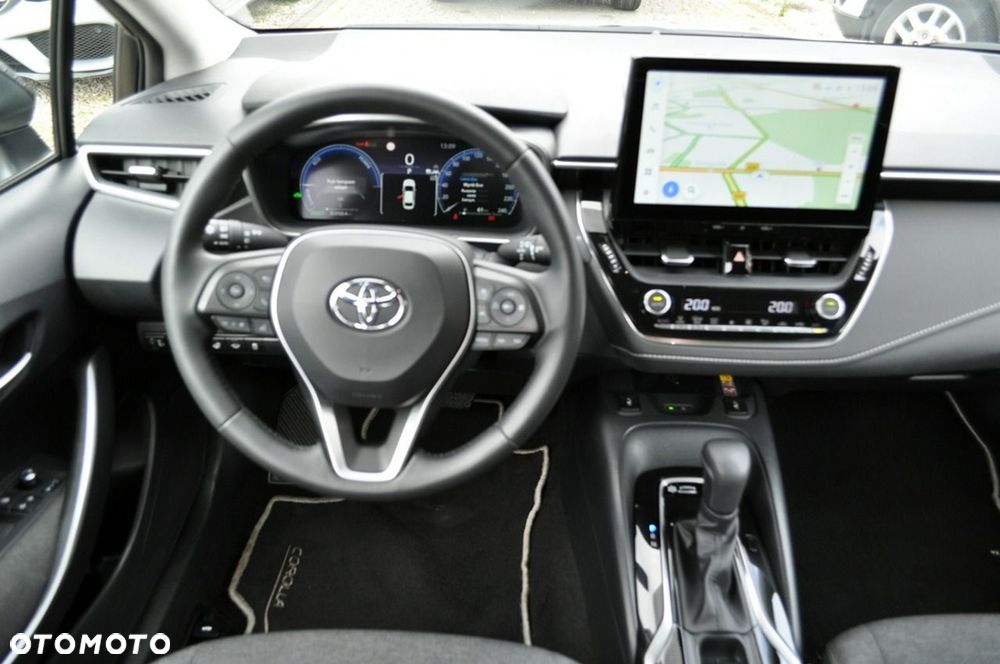 Toyota Corolla - 22