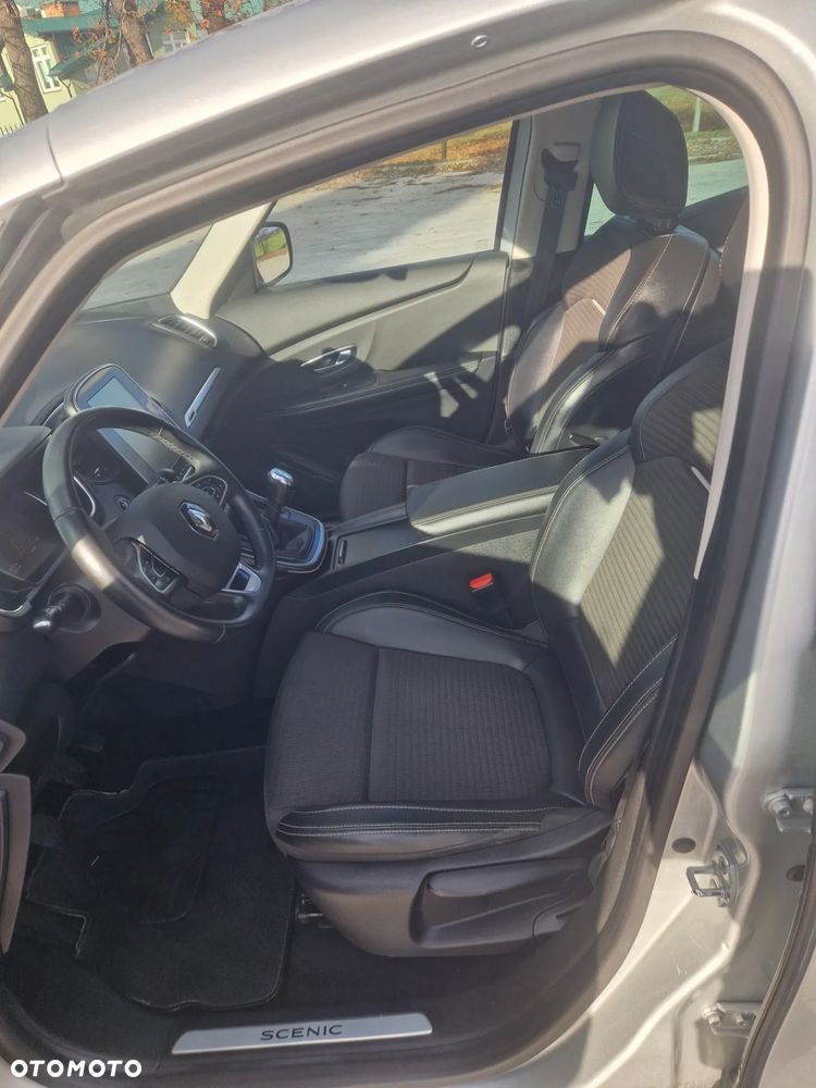 Renault Scenic ENERGY dCi 130 INTENS - 21