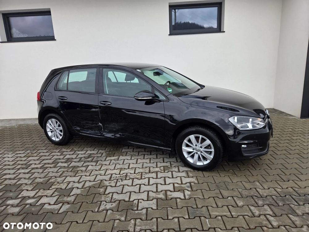 Volkswagen Golf - 14