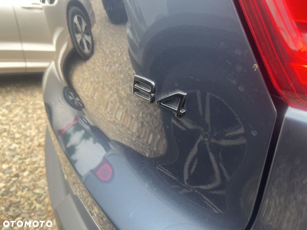 Volvo XC 40 - 23