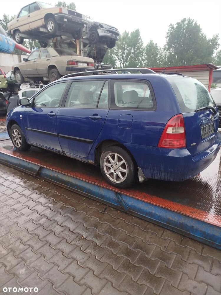 Toyota Corolla na części. - 7